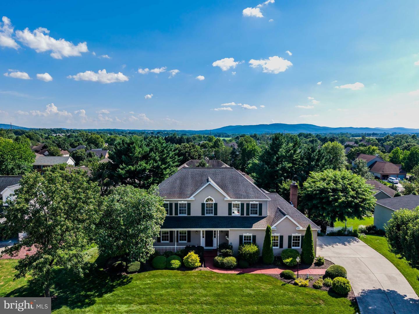 Property Photo: 1782 N Meadow Drive PA 17055