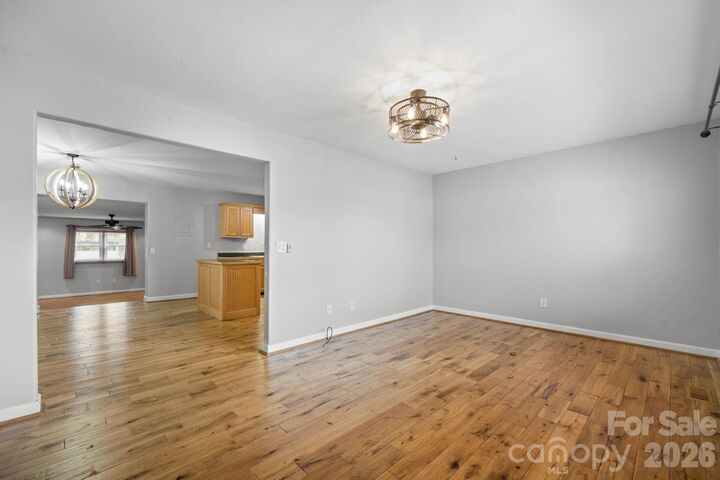 Property Photo:  309 Sheldon Street  NC 28638 