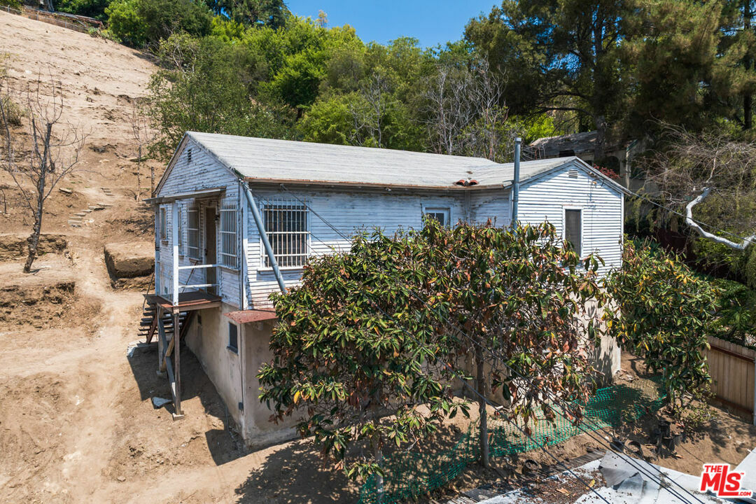 Property Photo: 2017 Hyperion Ave CA 90027