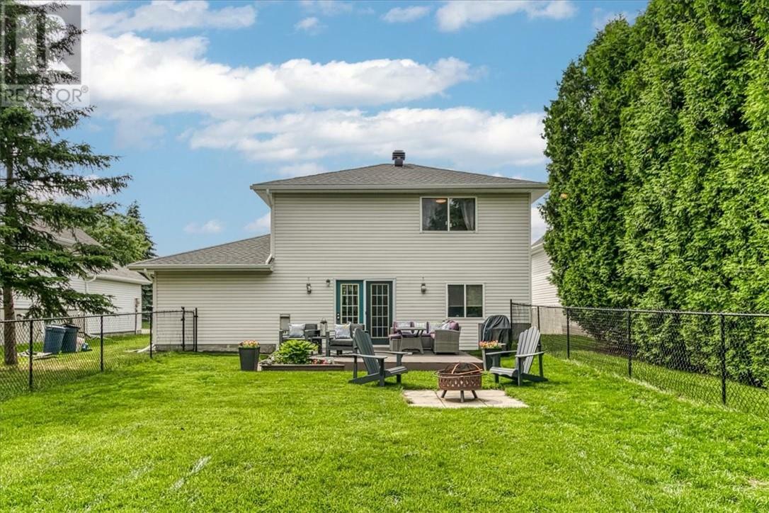 Property Photo: 2223 Gateway Drive ON P3E 6E9