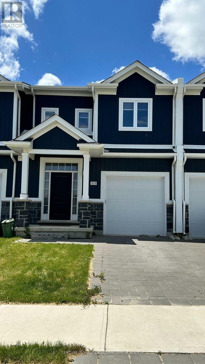 Property Photo:  1818 Finley Crescent  ON N6G 0W4 