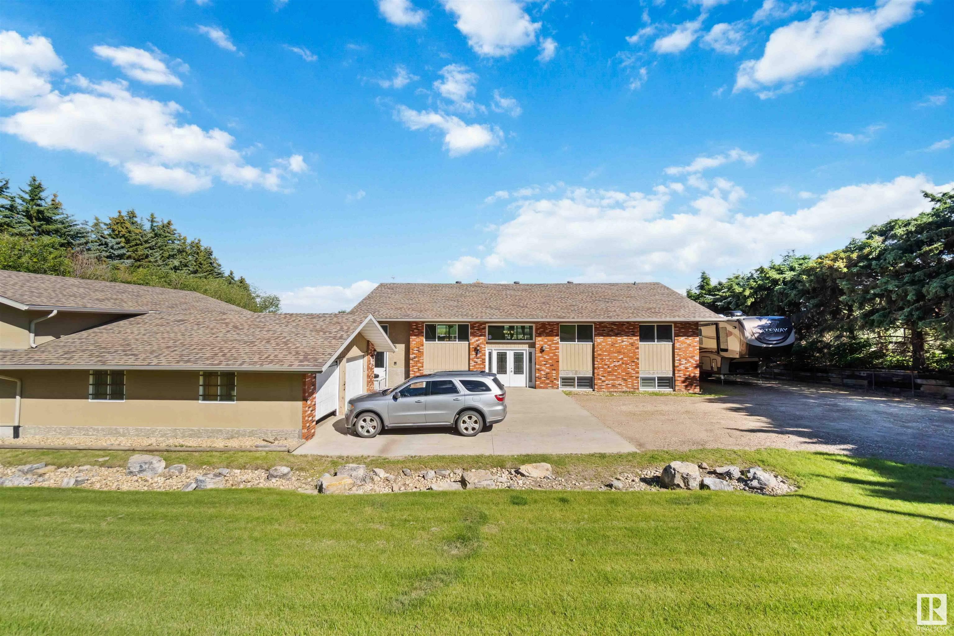Property Photo: 55305 Rge Road 242 23 AB T5E 5S7
