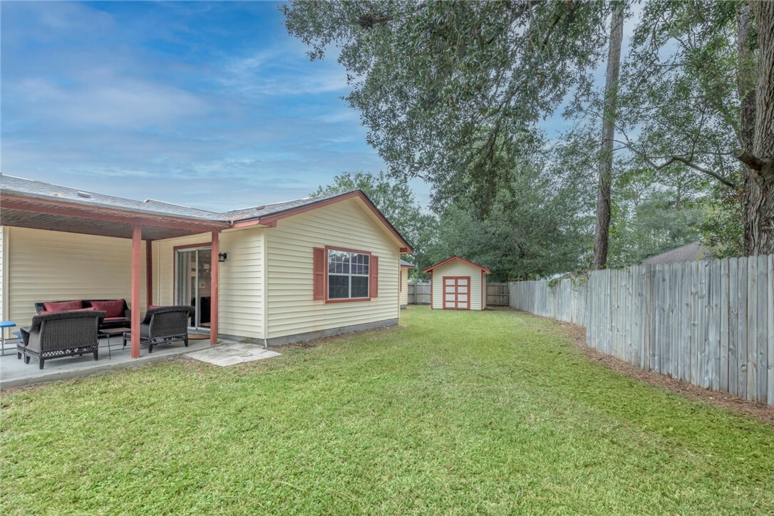 Property Photo: 111 Snug Harbor GA 31558