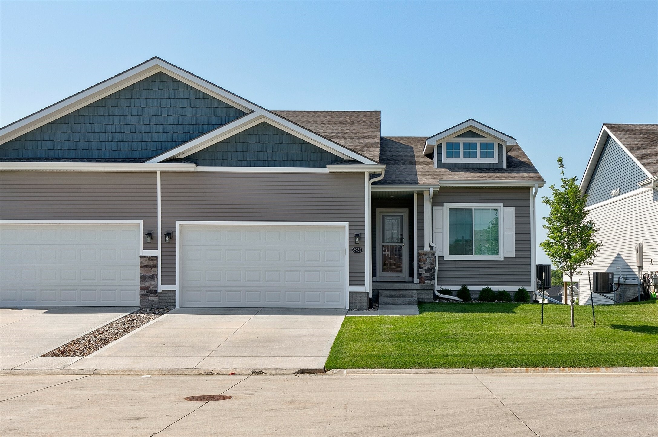 Property Photo:  8932 Mockingbird Drive  IA 50266 