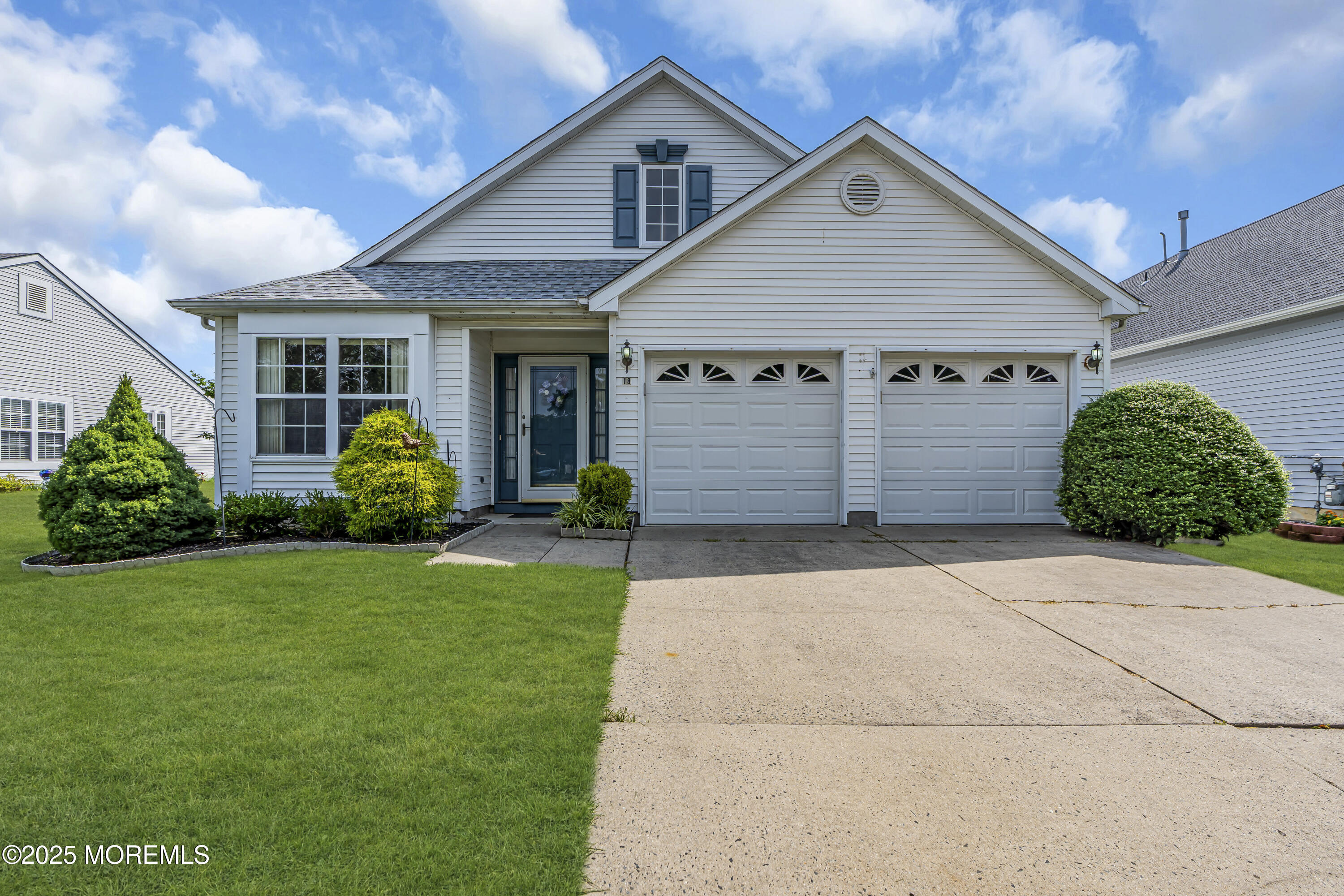 Property Photo: 18 Stewart Court NJ 08527