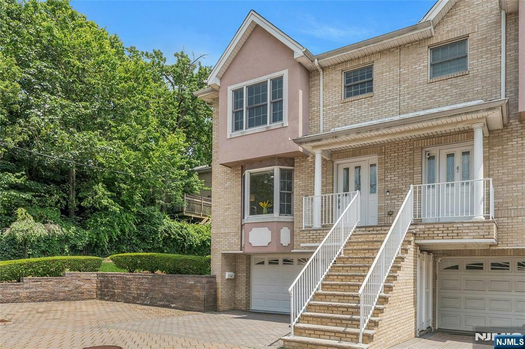 Property Photo: 425 West Street Unit D NJ 07024