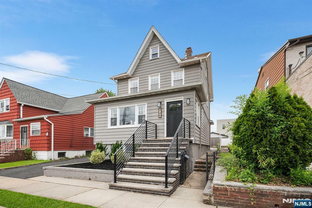 Property Photo: 725 4th Street NJ 07094