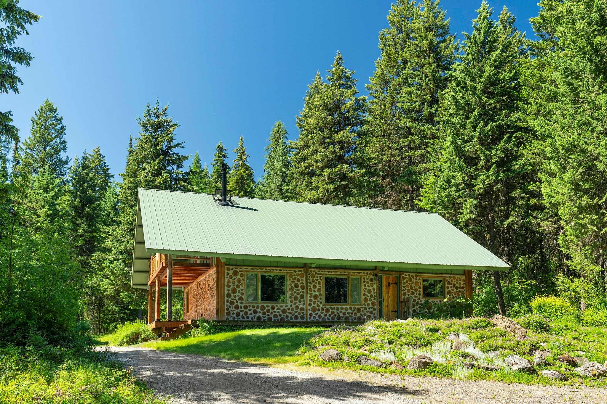 Property Photo: 260 Birdsong Lane MT 59901