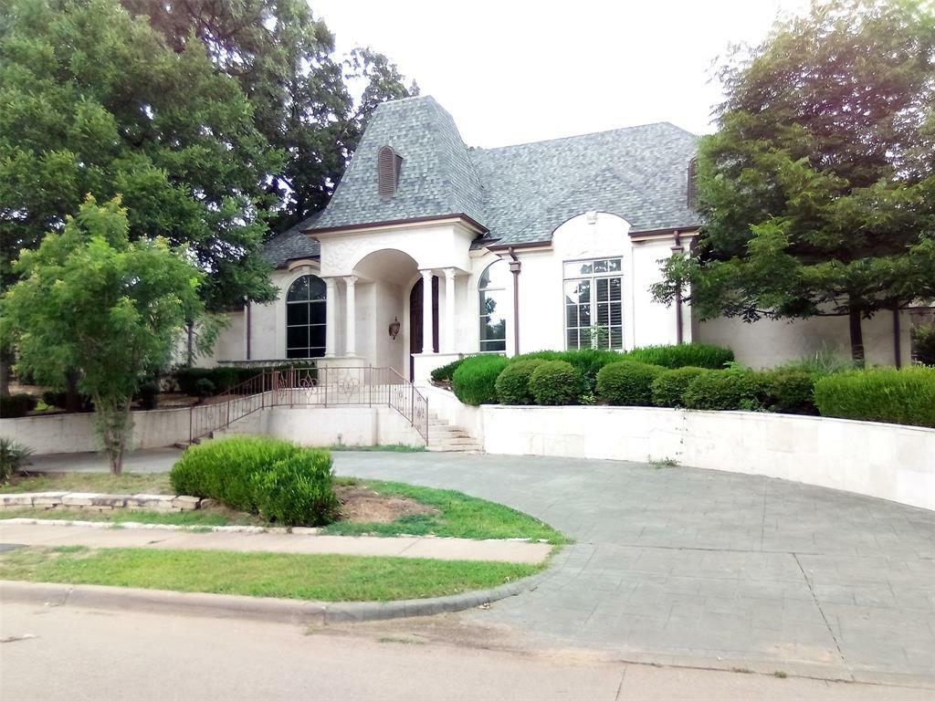 Property Photo: 5150 Spanish Oaks Drive TX 75034