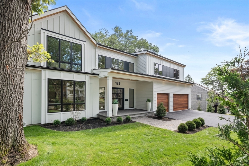 Property Photo:  128 Charlemont Street  MA 02461 