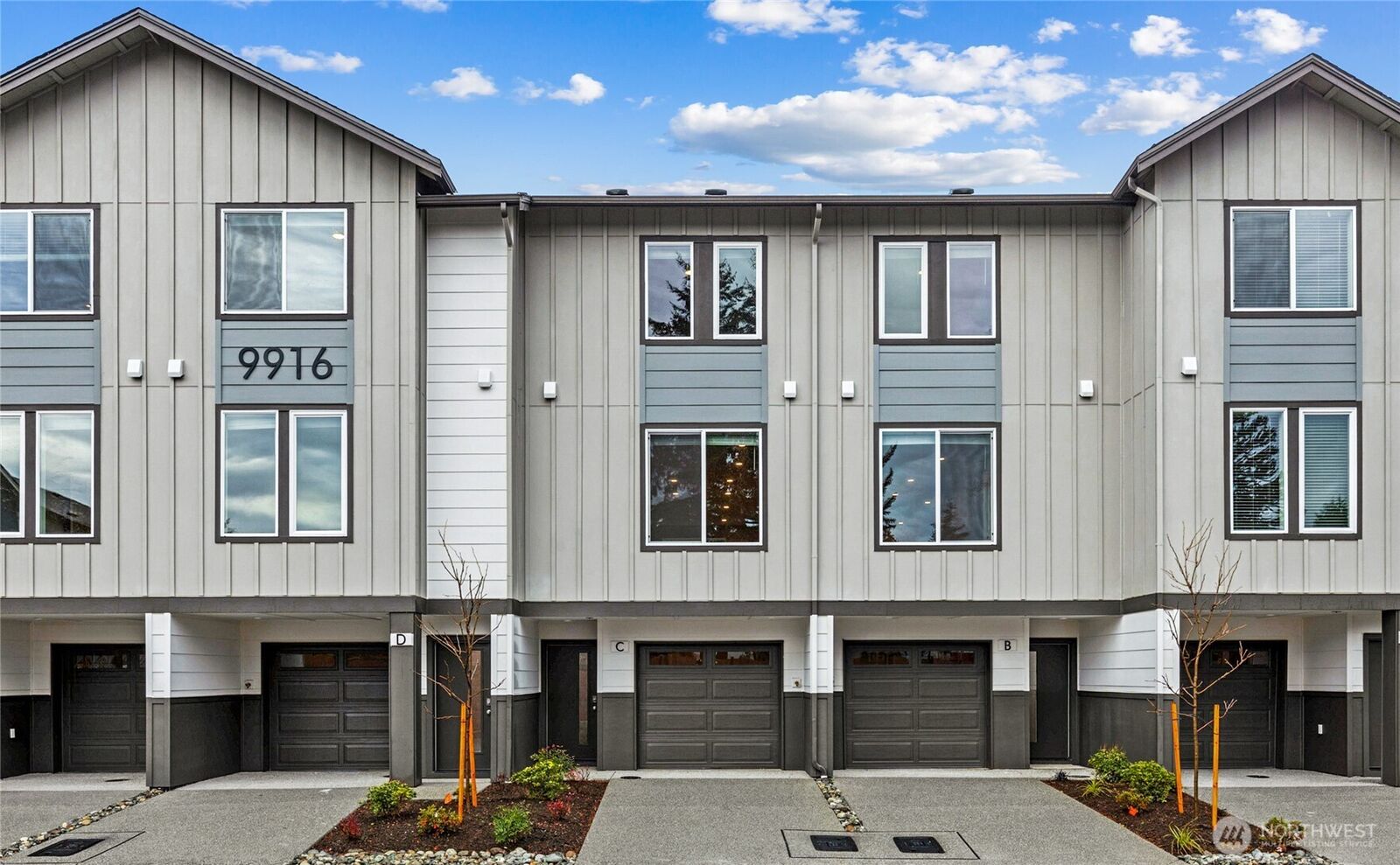 Property Photo: 16111 36th Avenue W A1 WA 98087