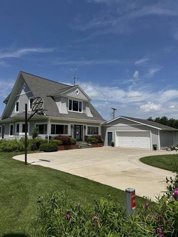 Property Photo: 3338 Abbey Road MI 49420