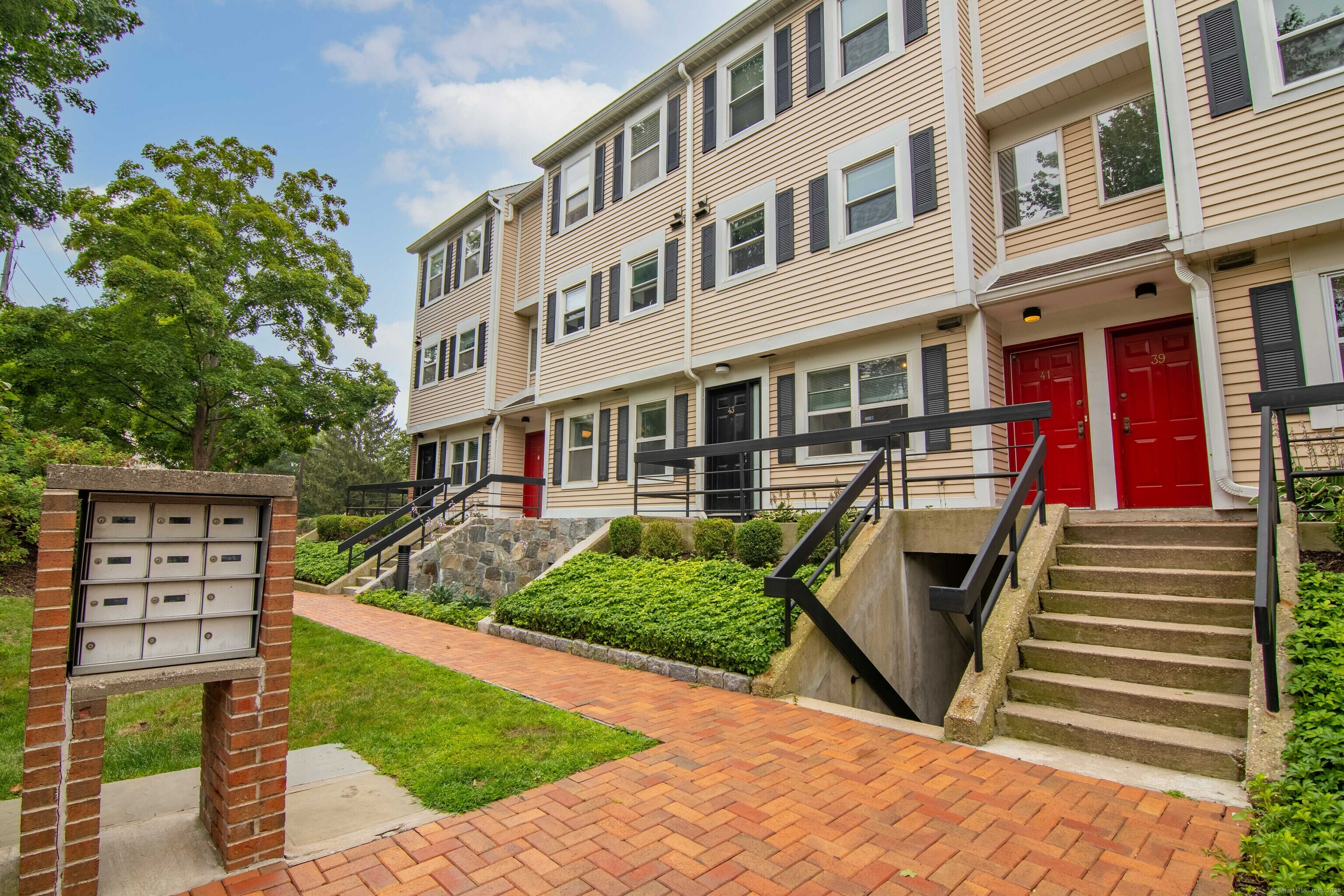 43 Highland Road 43  Stamford CT 06902 photo