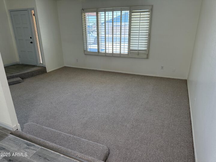 Property Photo: 14207 N 51st Drive AZ 85306