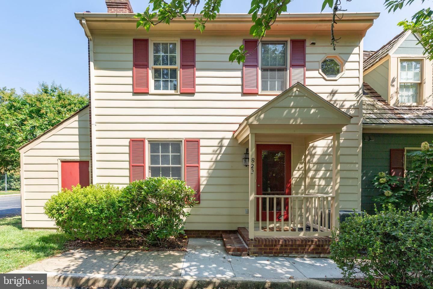 823 College Avenue  Fredericksburg VA 22401 photo