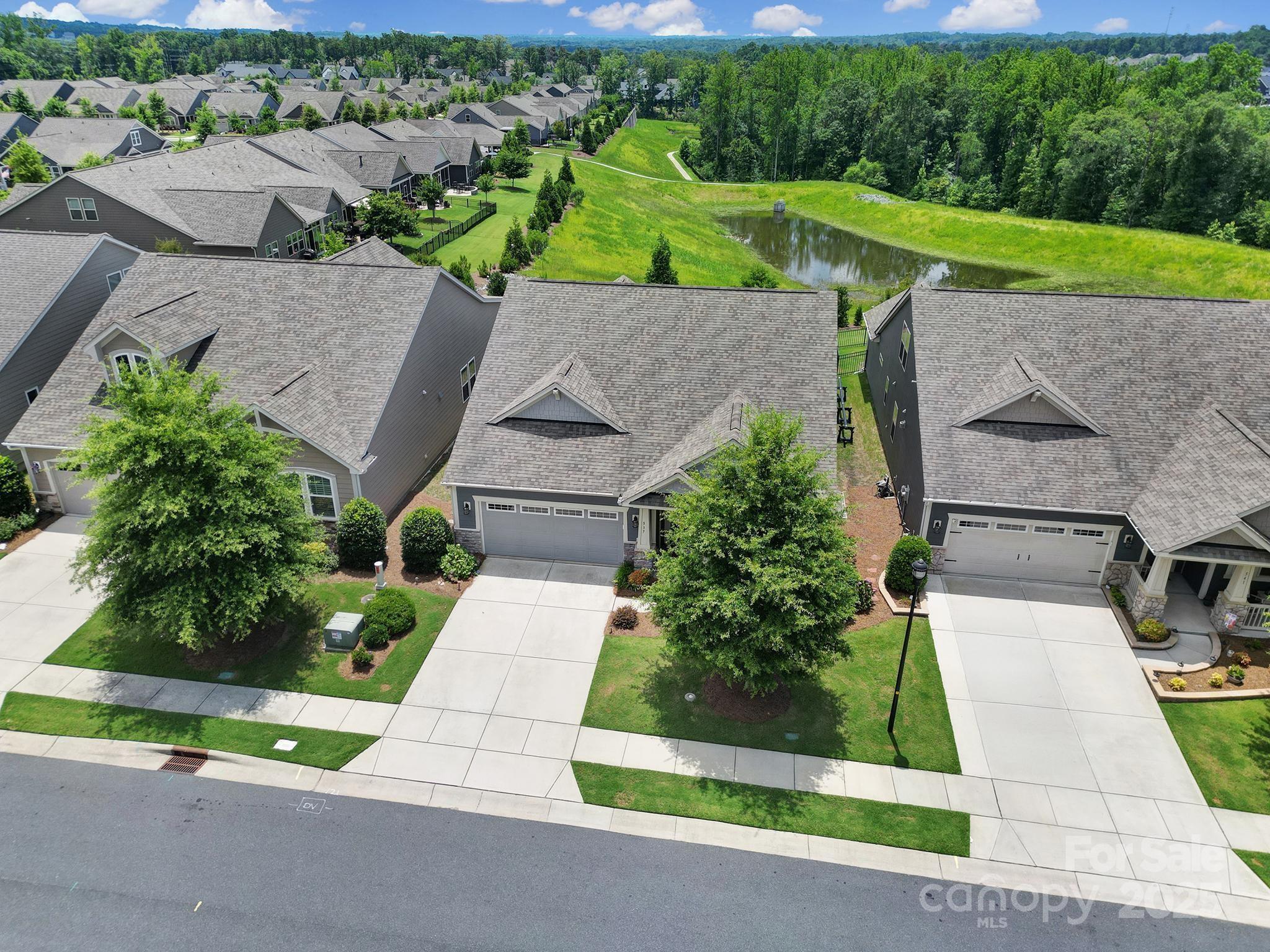 Property Photo: 537 Lincoln Quarters Lane SC 29708