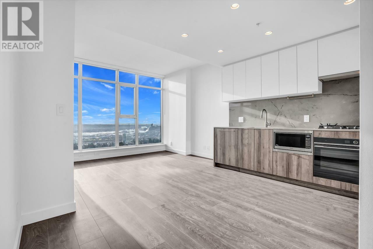 Photo de la propriété: 505 Nelson Street 1603 BC V3J 0R5