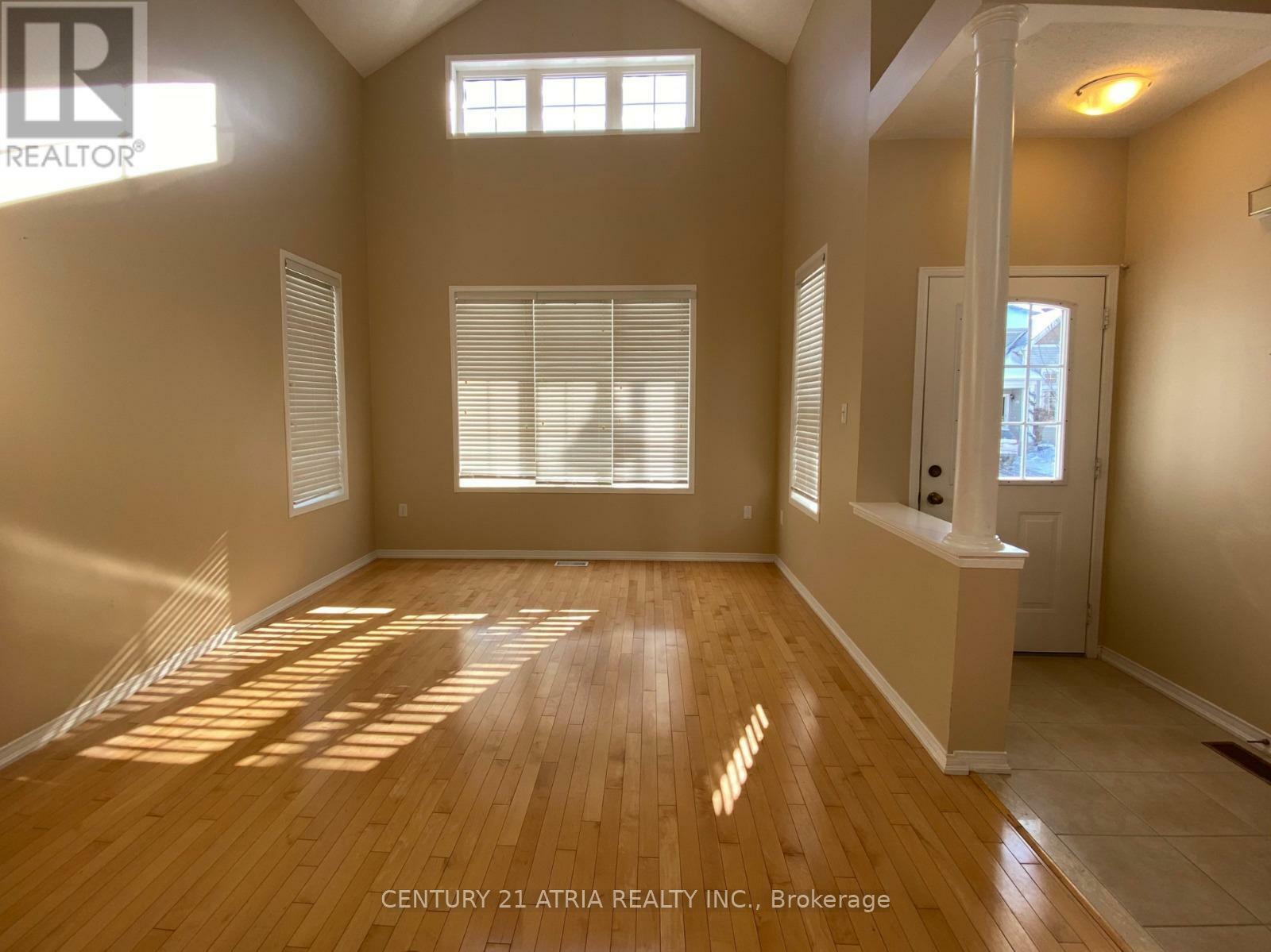 Property Photo: 8 Hoile Drive ON L1Z 1L7