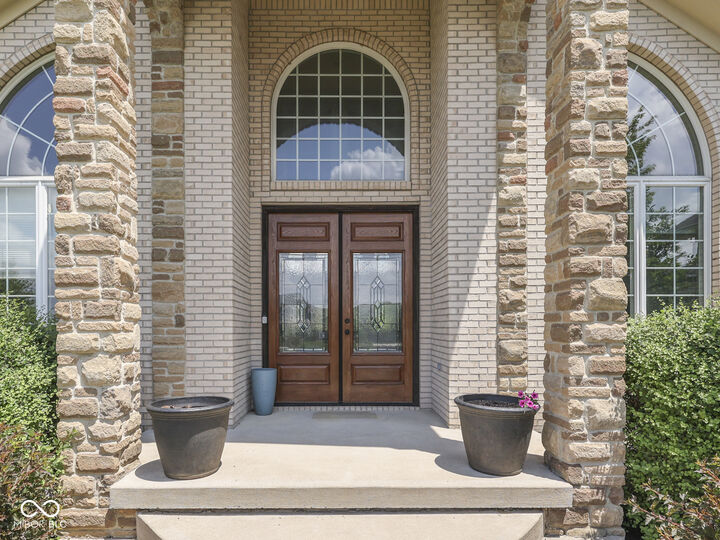 Property Photo:  3270 Cherokee Circle  IN 46106 