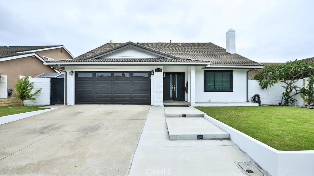 Property Photo: 9201 Wintergreen Circle CA 92708