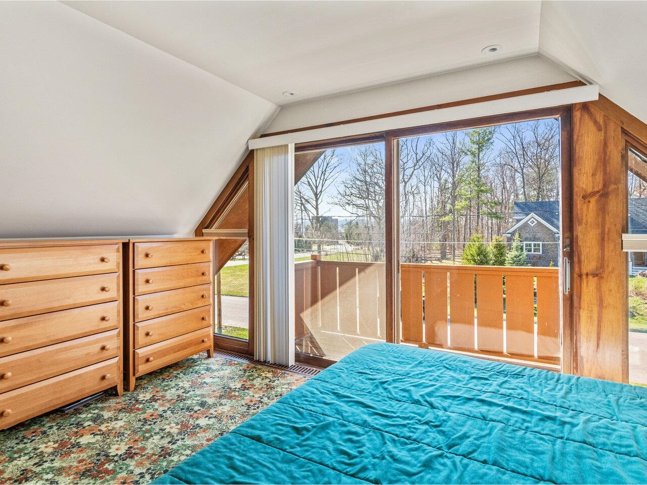 Property Photo:  20 South Cove Road  VT 05401 