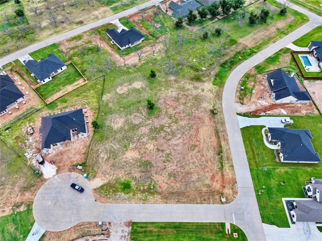 Property Photo: 100 Hazlewood Court TX 76049