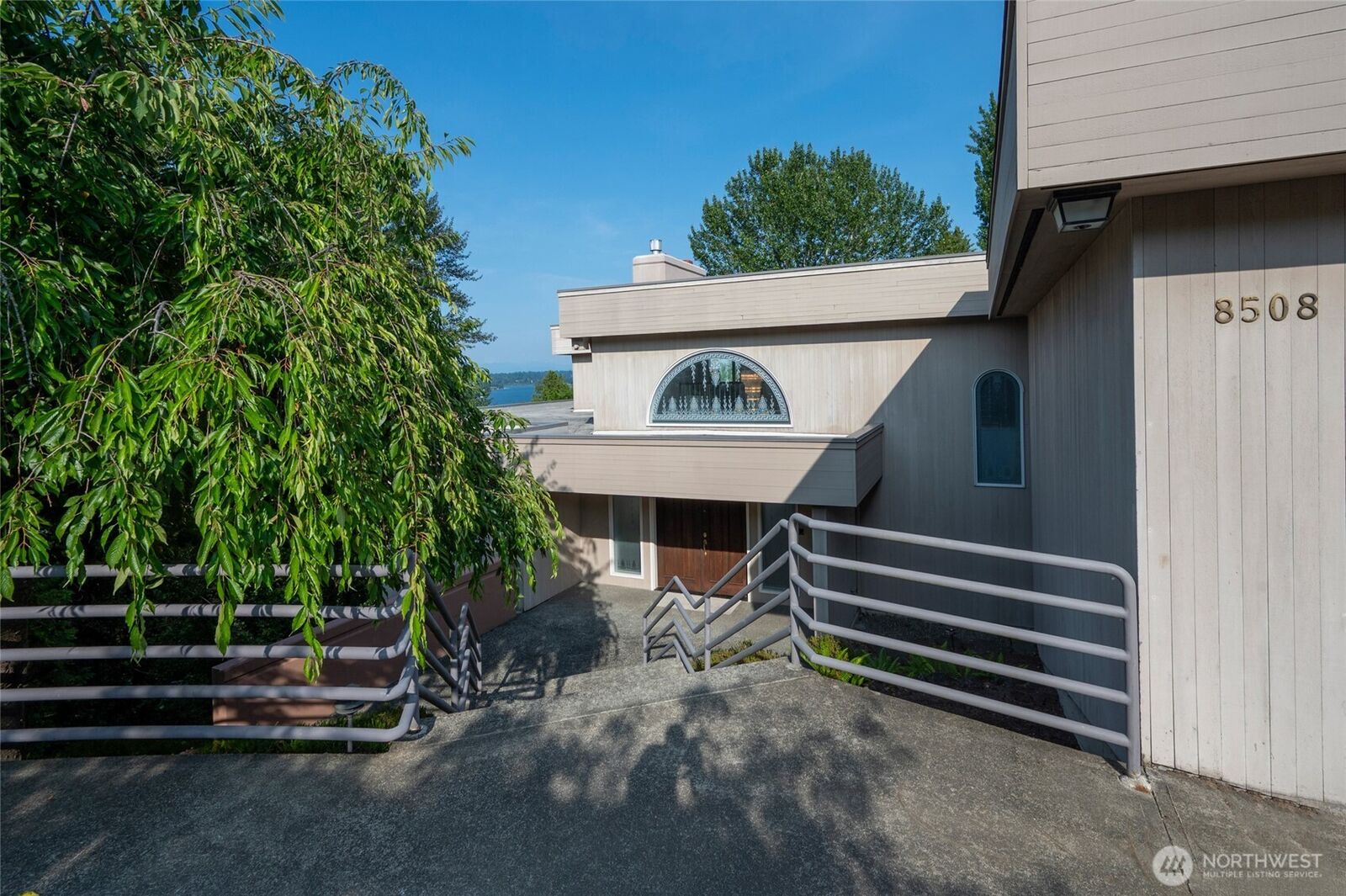 Property Photo:  8508  54th Avenue NE  WA 98115 