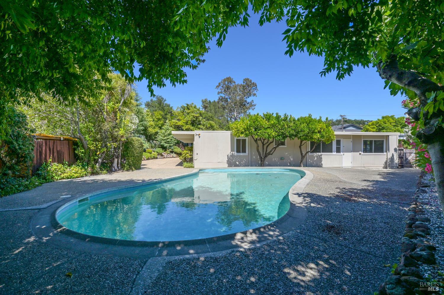 Property Photo: 15 Don Timoteo Court CA 94903