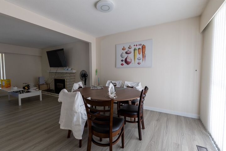 Property Photo:  11250 Kendale View  BC V4C 3P9 