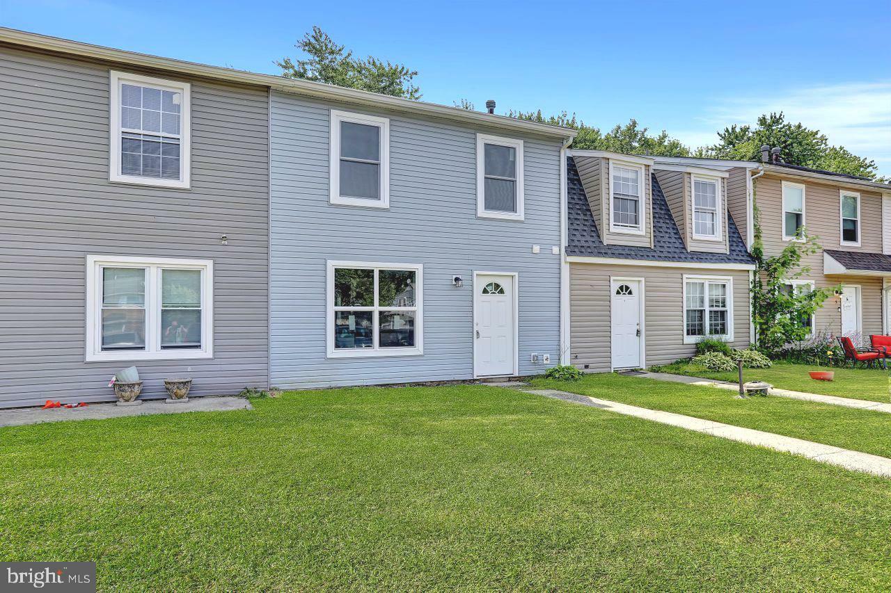 Property Photo: 3 Villanova Court NJ 08081