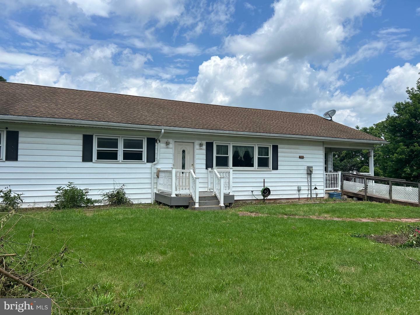 Property Photo: 107 Pickett Road PA 17315