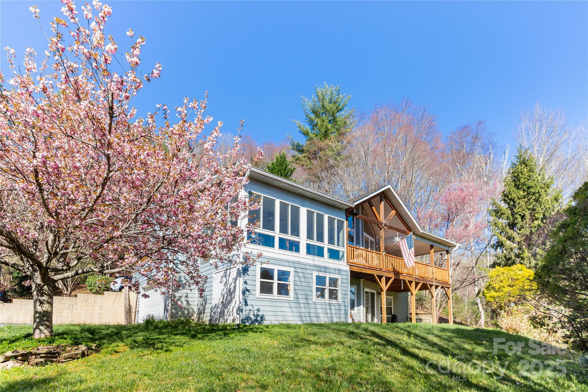 Property Photo:  311 Coyote Hollow Road  NC 28785 