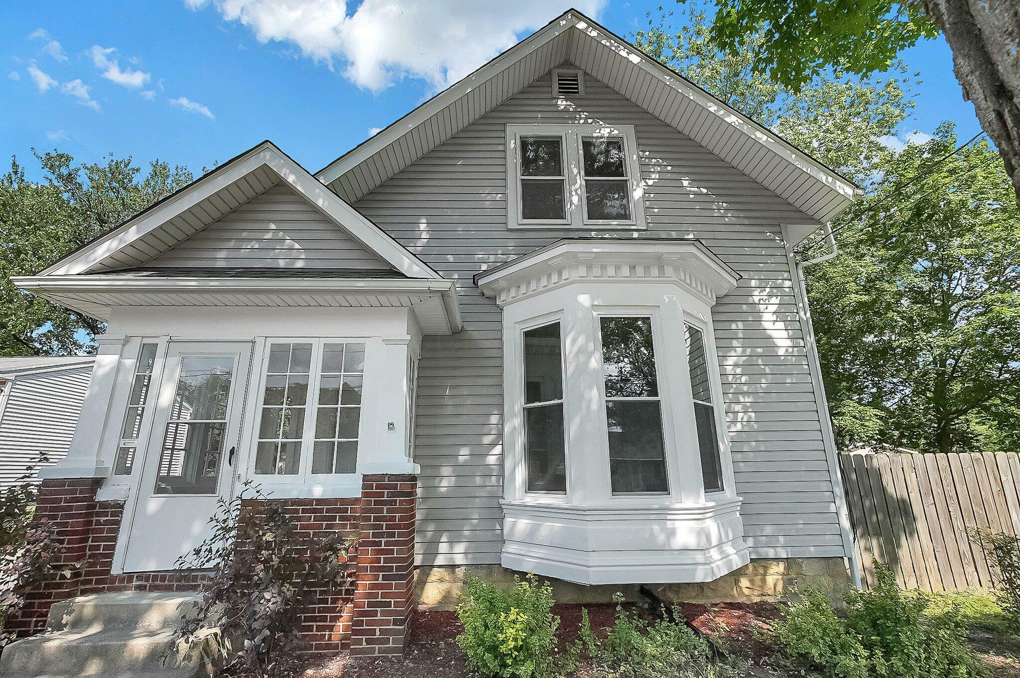 518 S Maple Street  Marysville OH 43040 photo