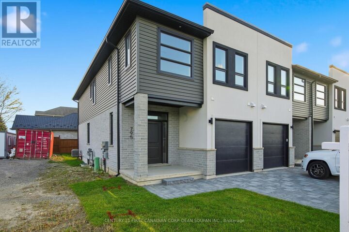 Property Photo: 795 Catalpa Square ON N6G 5B1