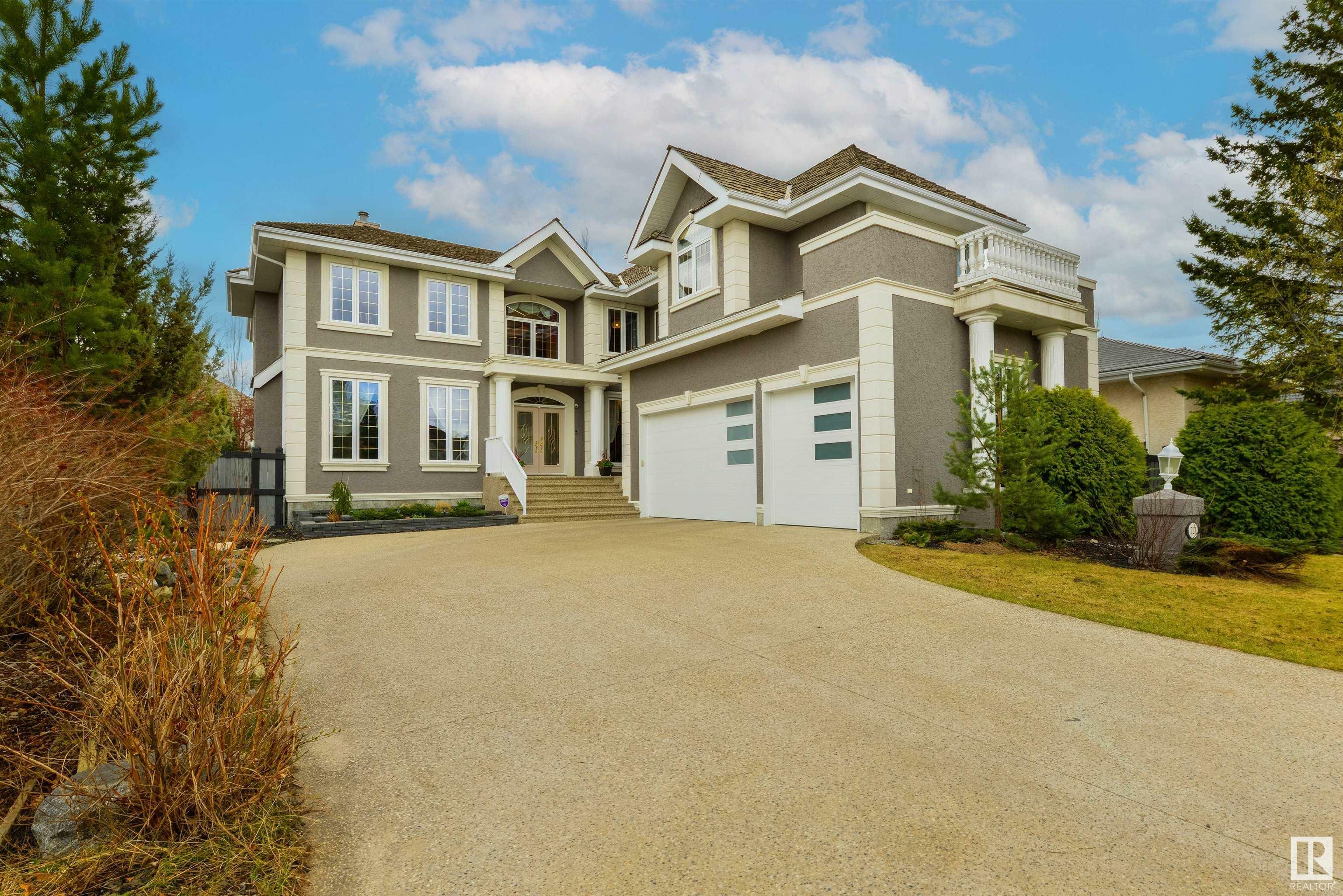 727 Hetu Lane NW  Edmonton AB T6R 2W9 photo