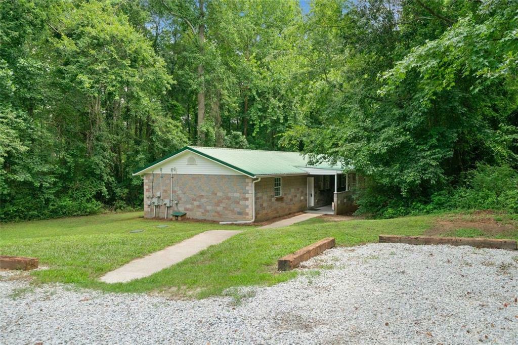 Property Photo: 1628 Rockmart Road GA 30180