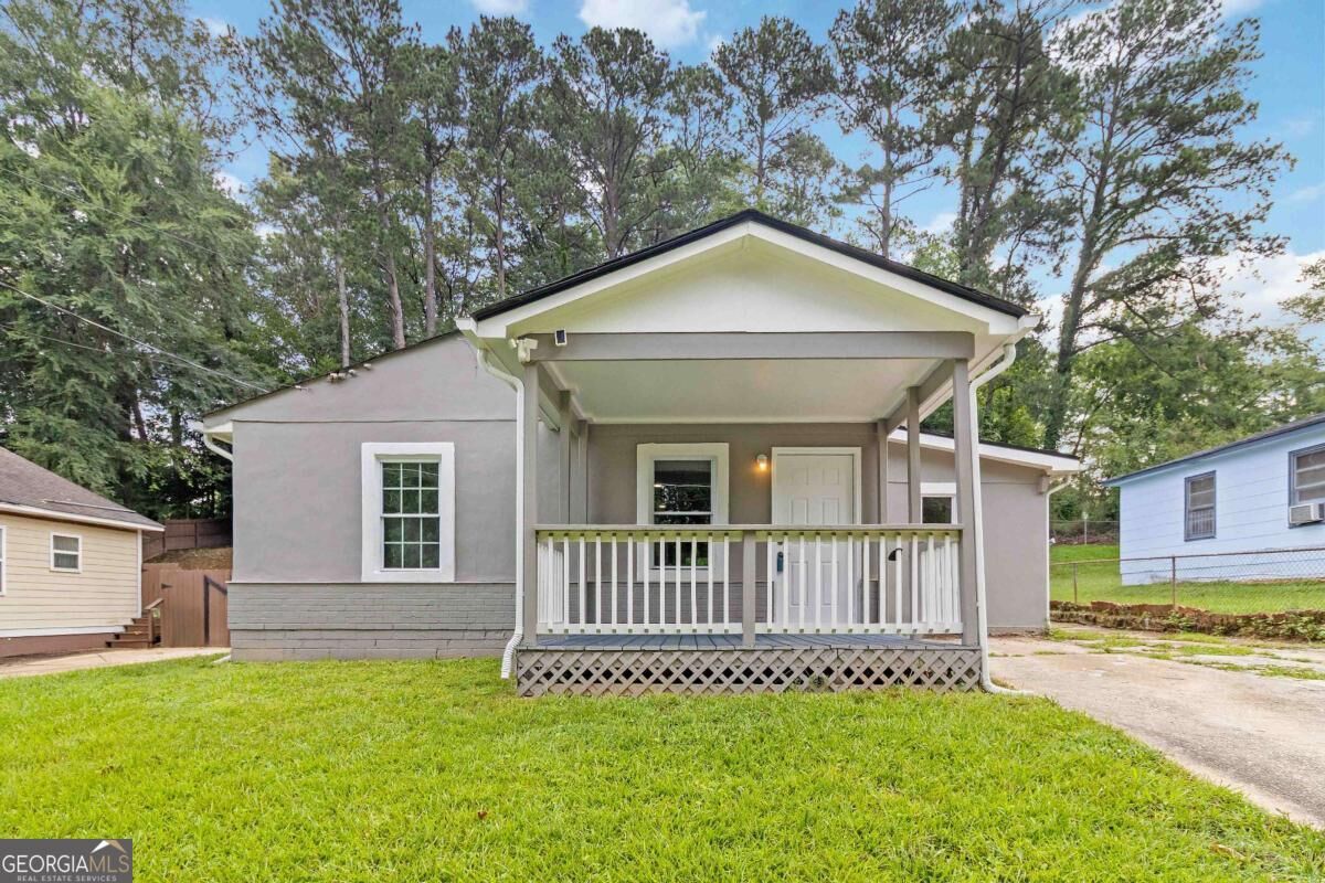 Property Photo:  1441 Monteel Drive NW  GA 30318 