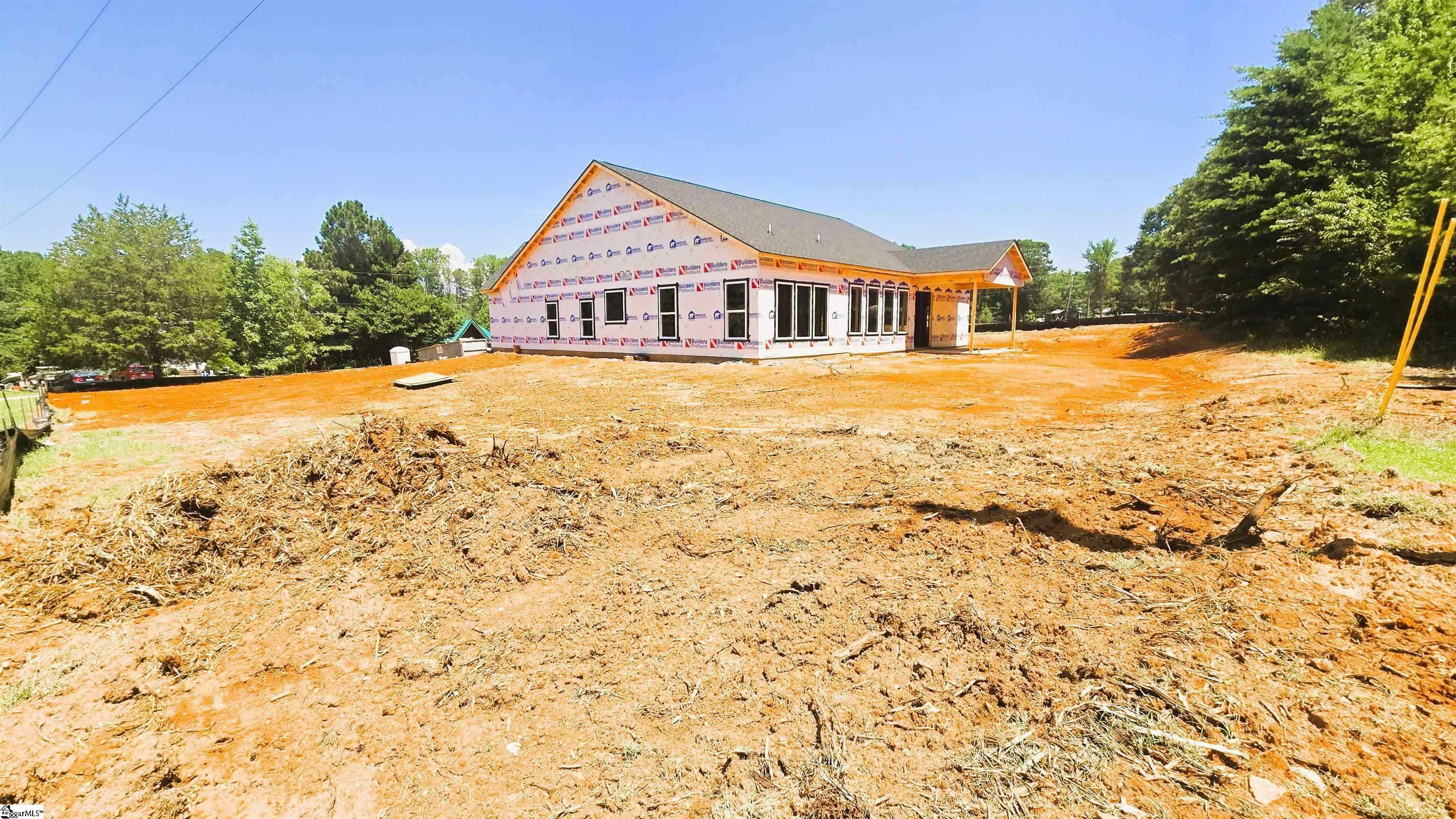 Property Photo: 197 Oliver Drive SC 29349