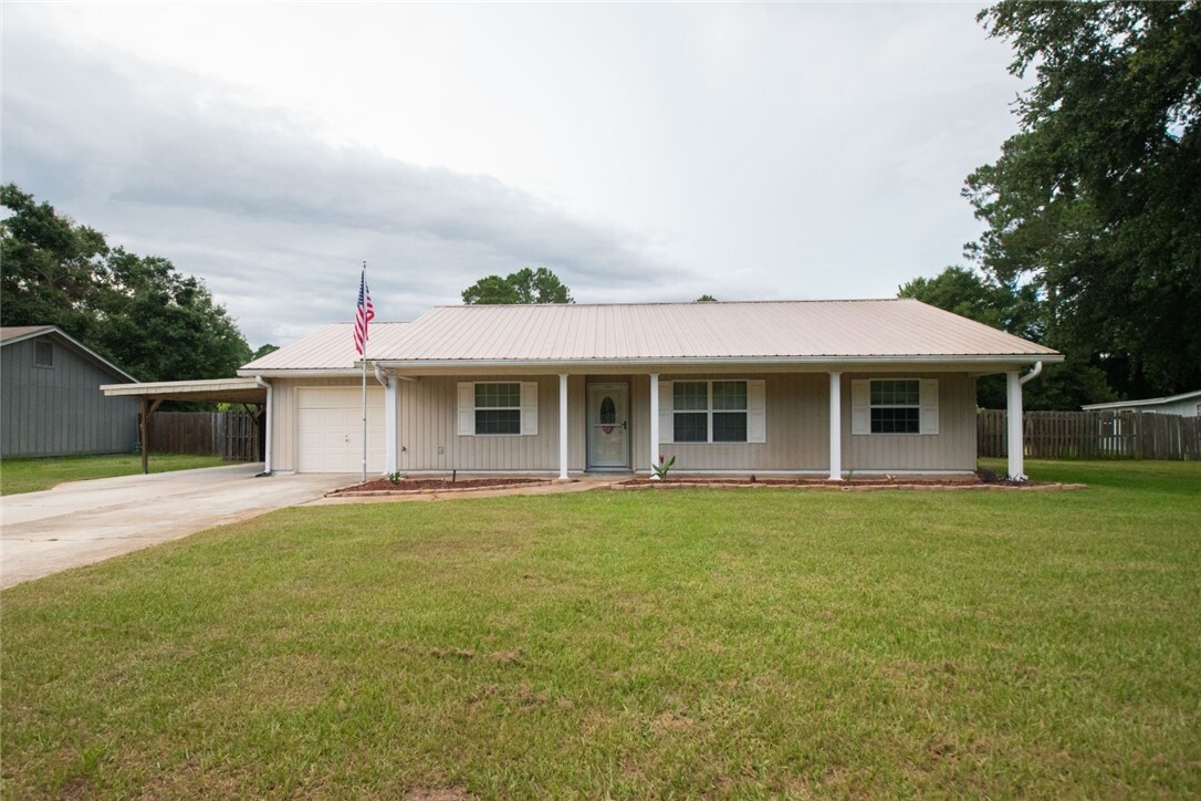 Property Photo:  508 Moeckel Lane  GA 31558 