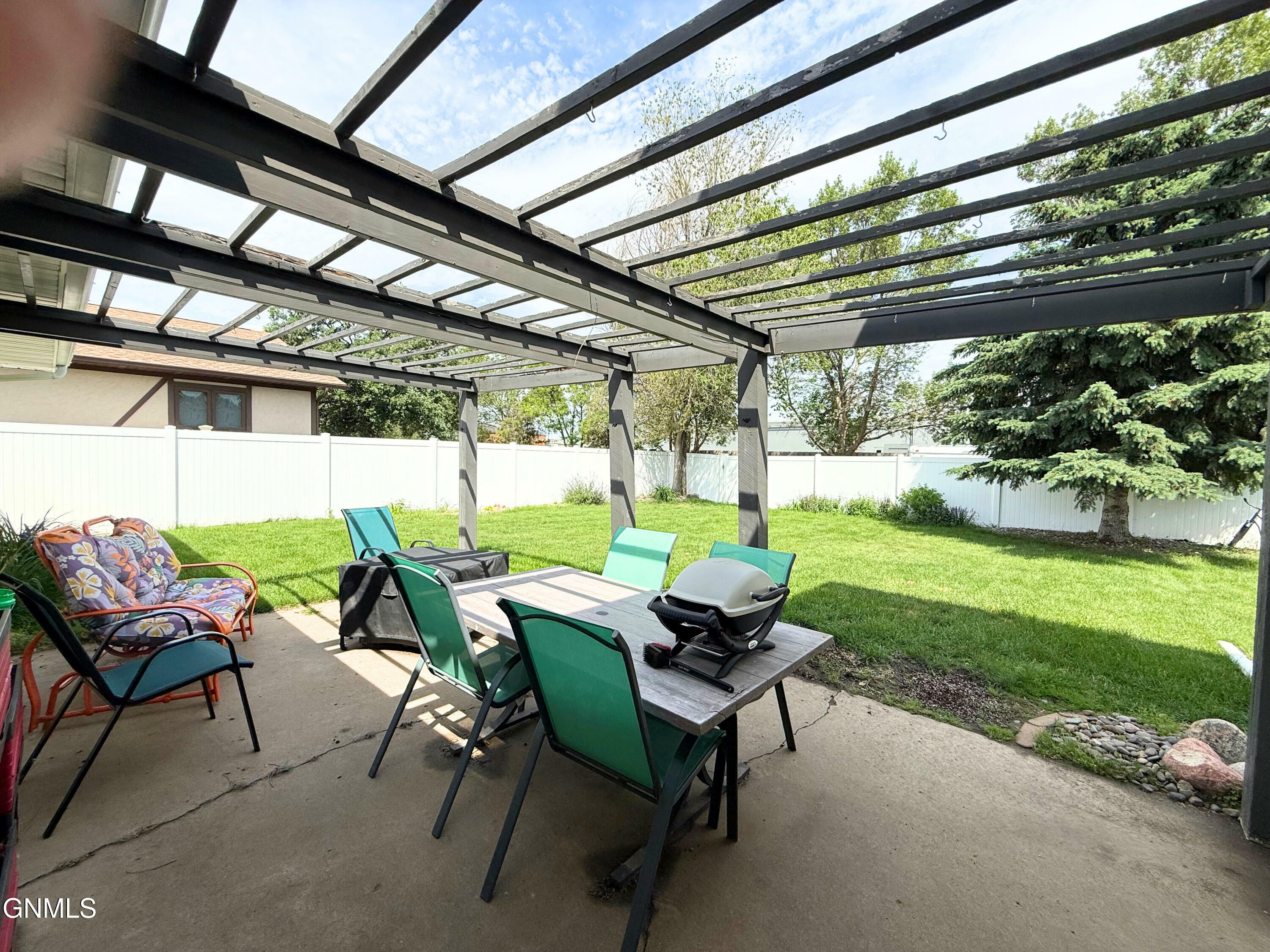 Property Photo: 113 23rd Street E ND 58801