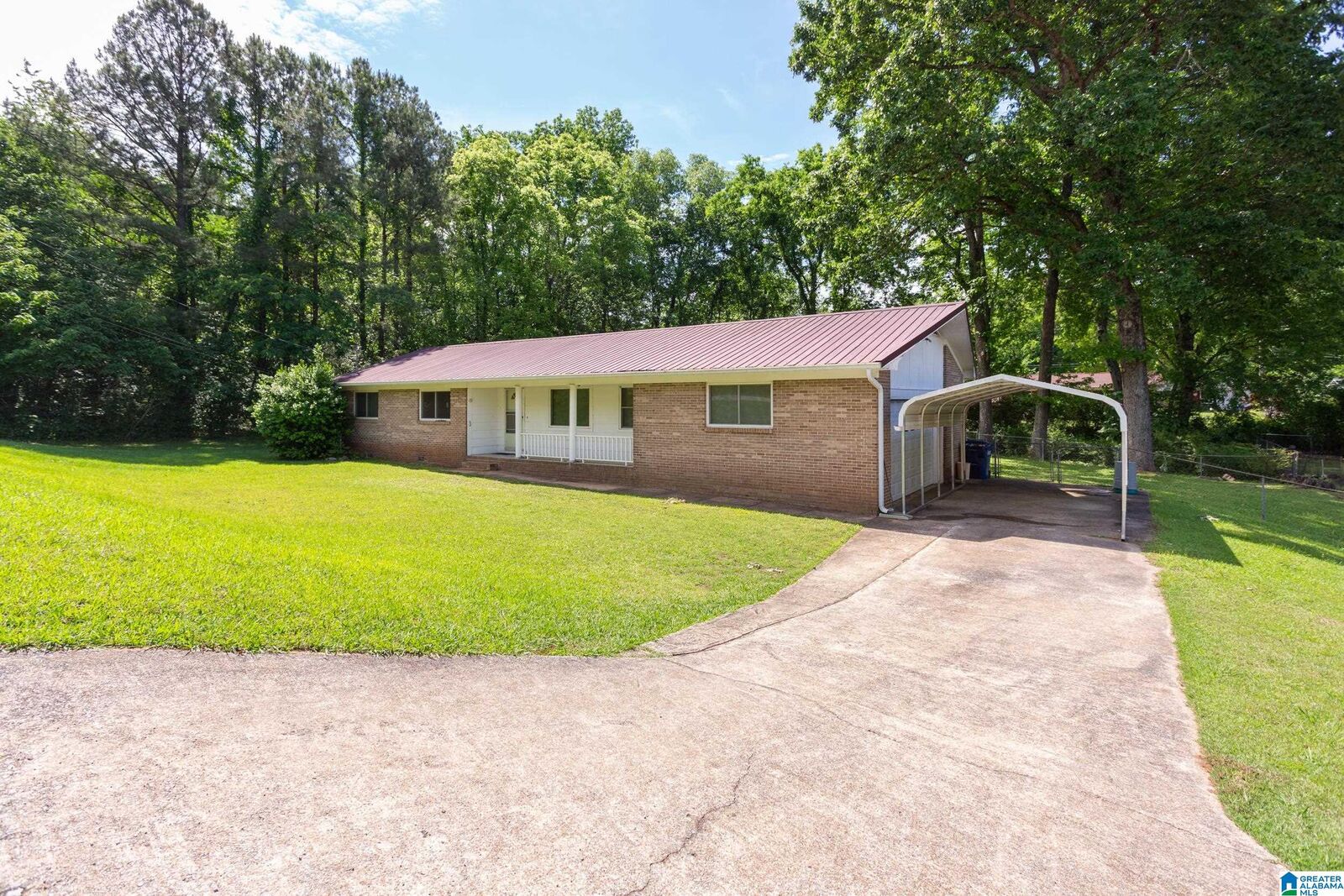 Property Photo: 106 Jerrie Dale Drive AL 36201