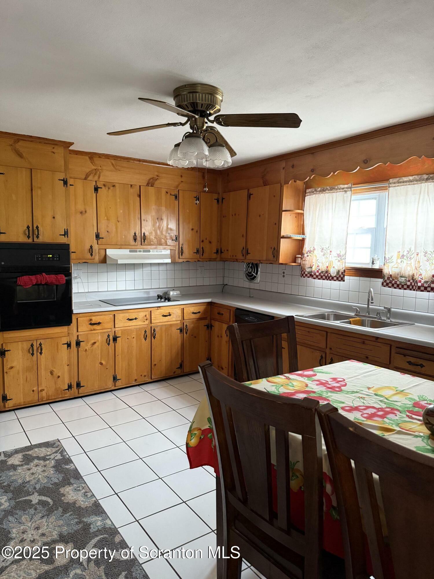 Property Photo: 95 Farview Street PA 18407
