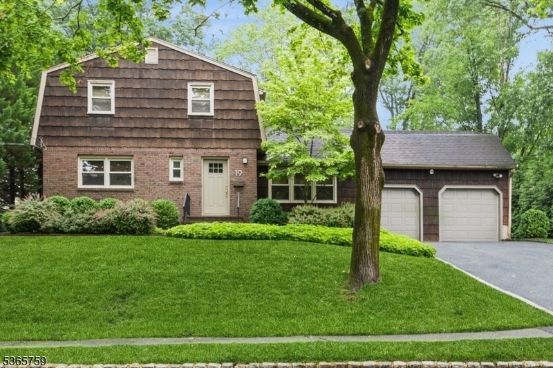 Property Photo: 19 Trombley Dr NJ 07039