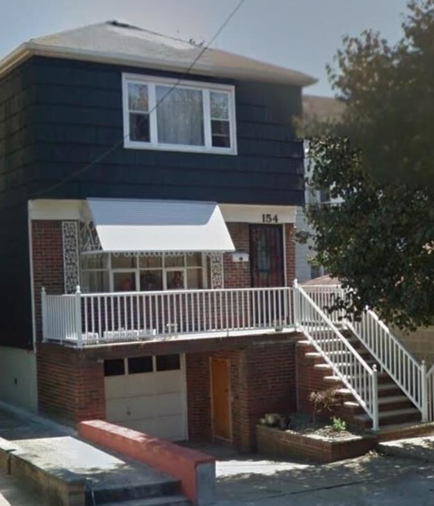 154 Humphrey Ave Apt #2  Bayonne NJ 07002 photo