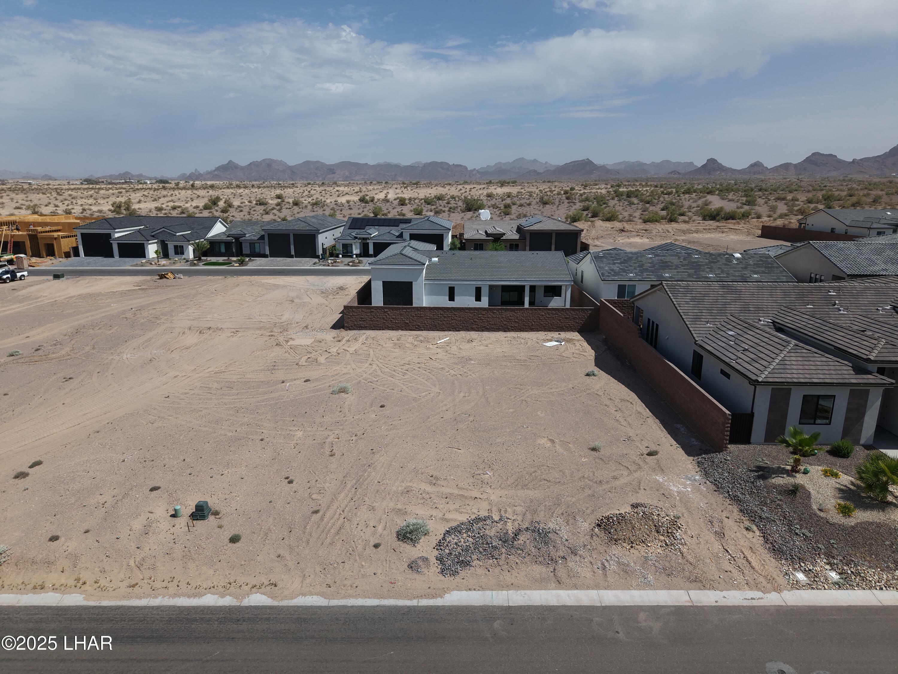 Property Photo: 1651 E Sandra Dr AZ 86404