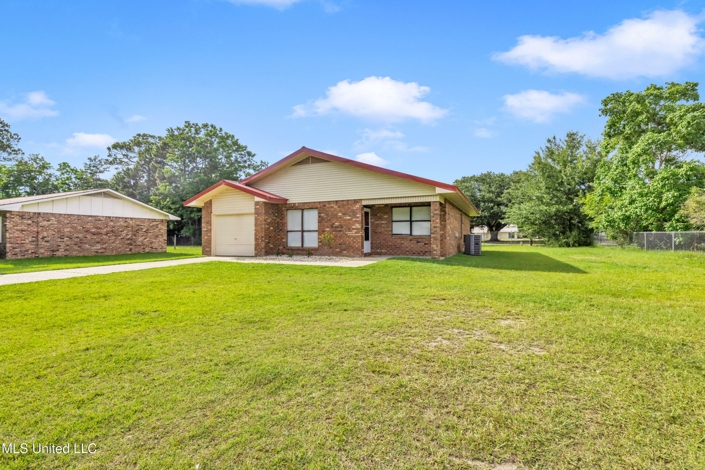 Property Photo: 2309 Cottonwood Drive MS 39503