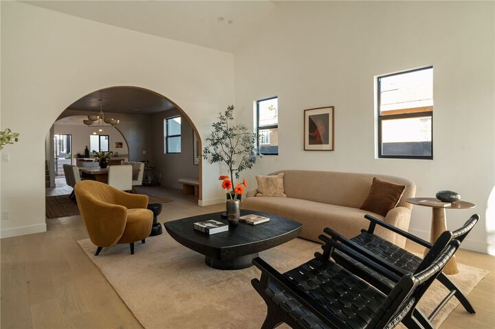 Property Photo: 3923 Revere Avenue CA 90039