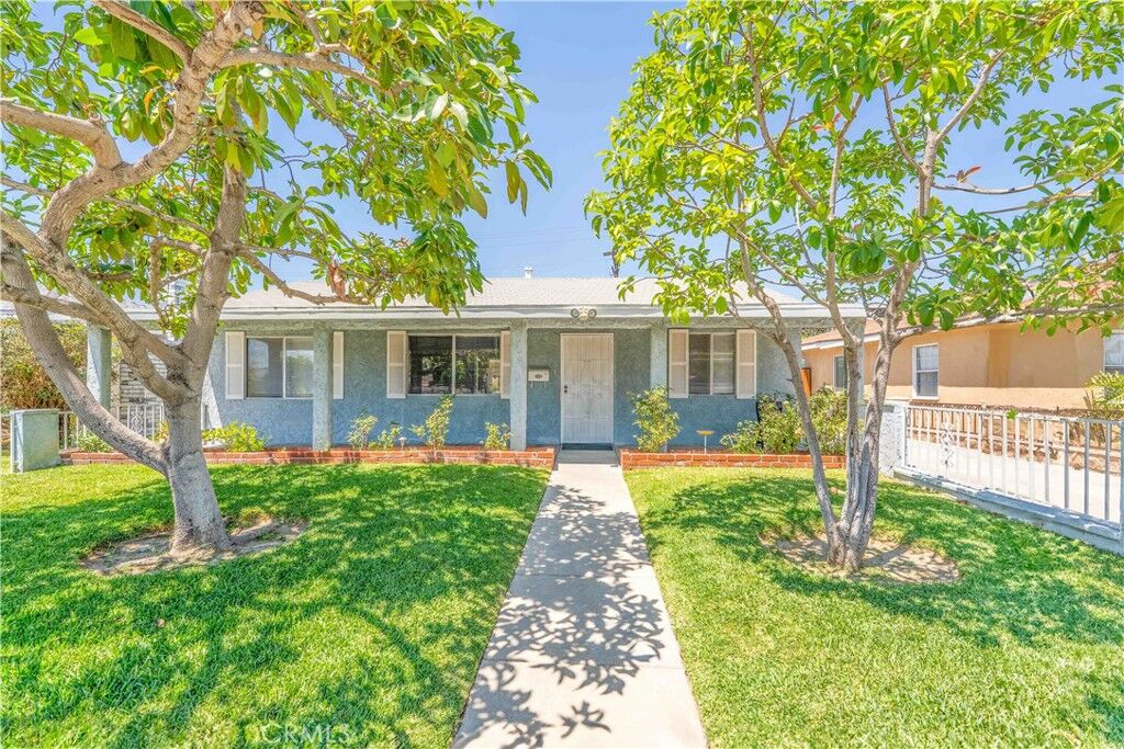 Property Photo: 11109 Ratliffe Street CA 90650