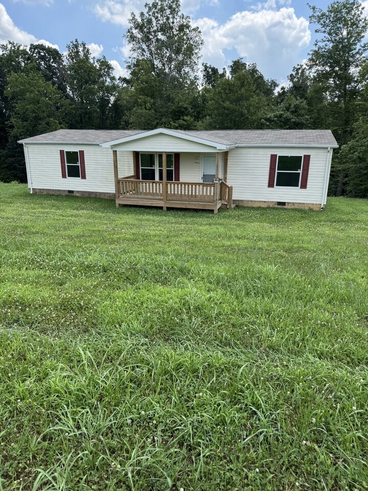 Property Photo: 9436 Sunrise Road TN 37150