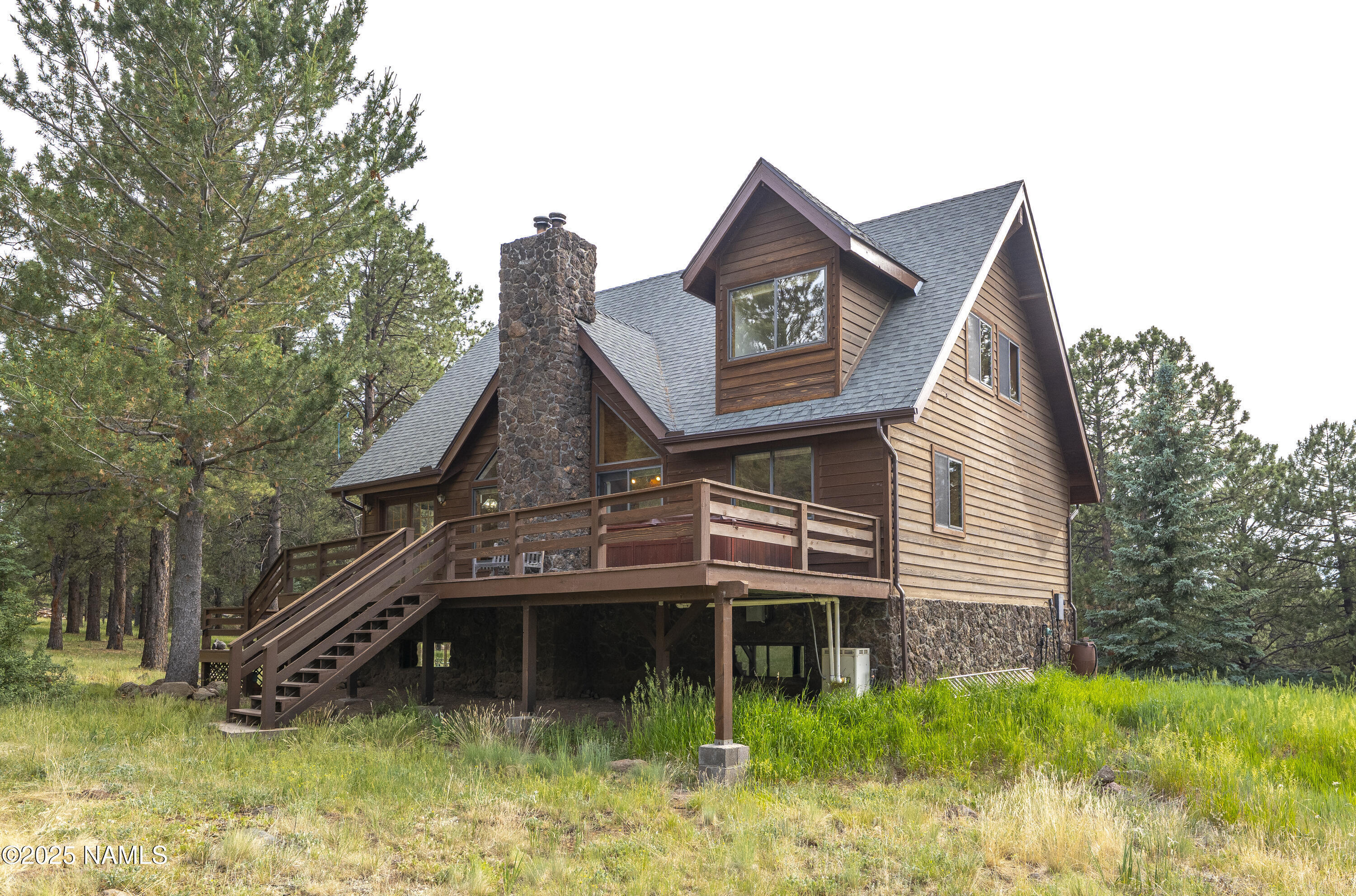 Property Photo: 13821 Alpenglow Road AZ 86001